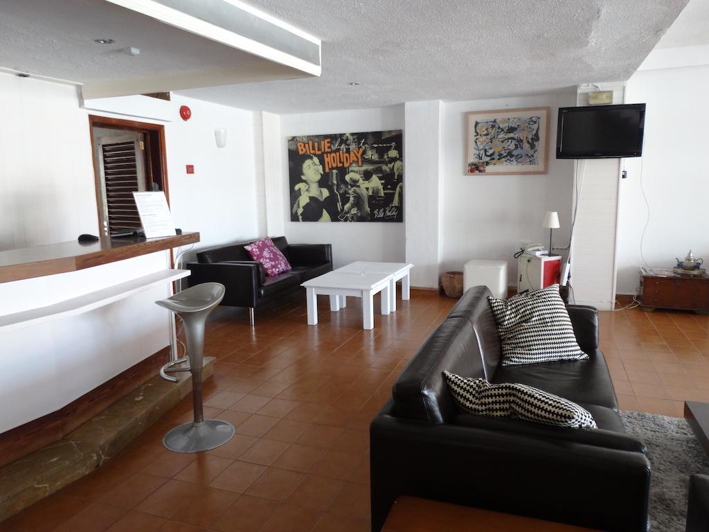 Hostal Flamenco Can Picafort  Buitenkant foto